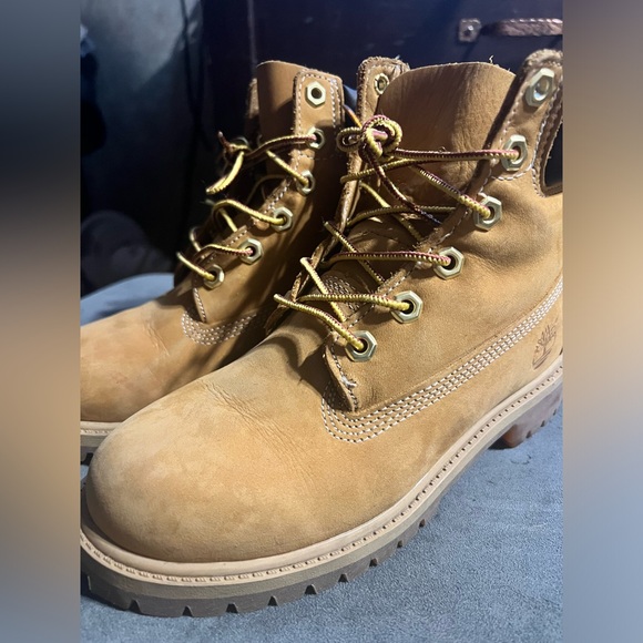 Tims - Picture 1 of 2